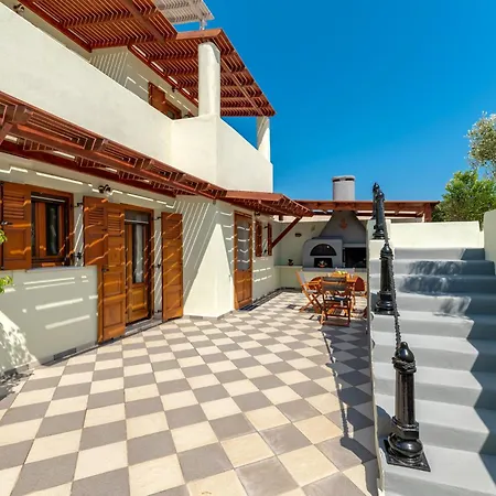 Uva Nera House