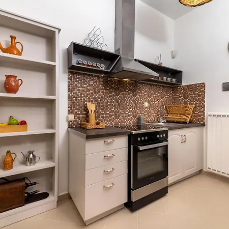 Uva Nera House * Ía
